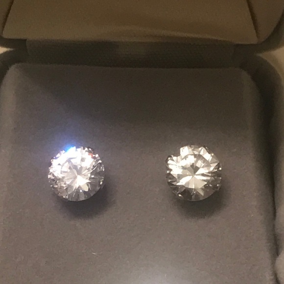 Jewelry - CZ studs set in silver